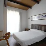 Hotel Murallas 2*