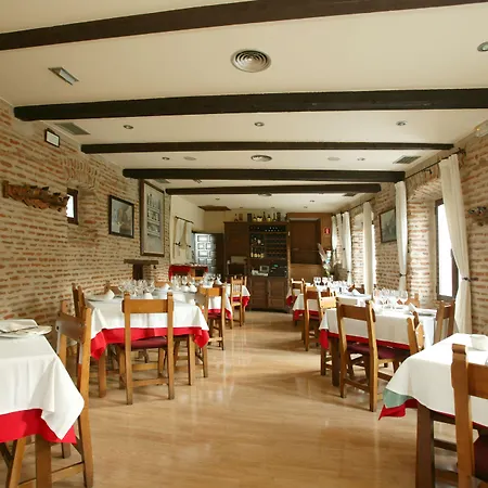 Murallas Hotell Ávila