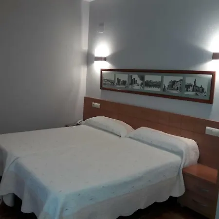 Szálloda Murallas Ávila